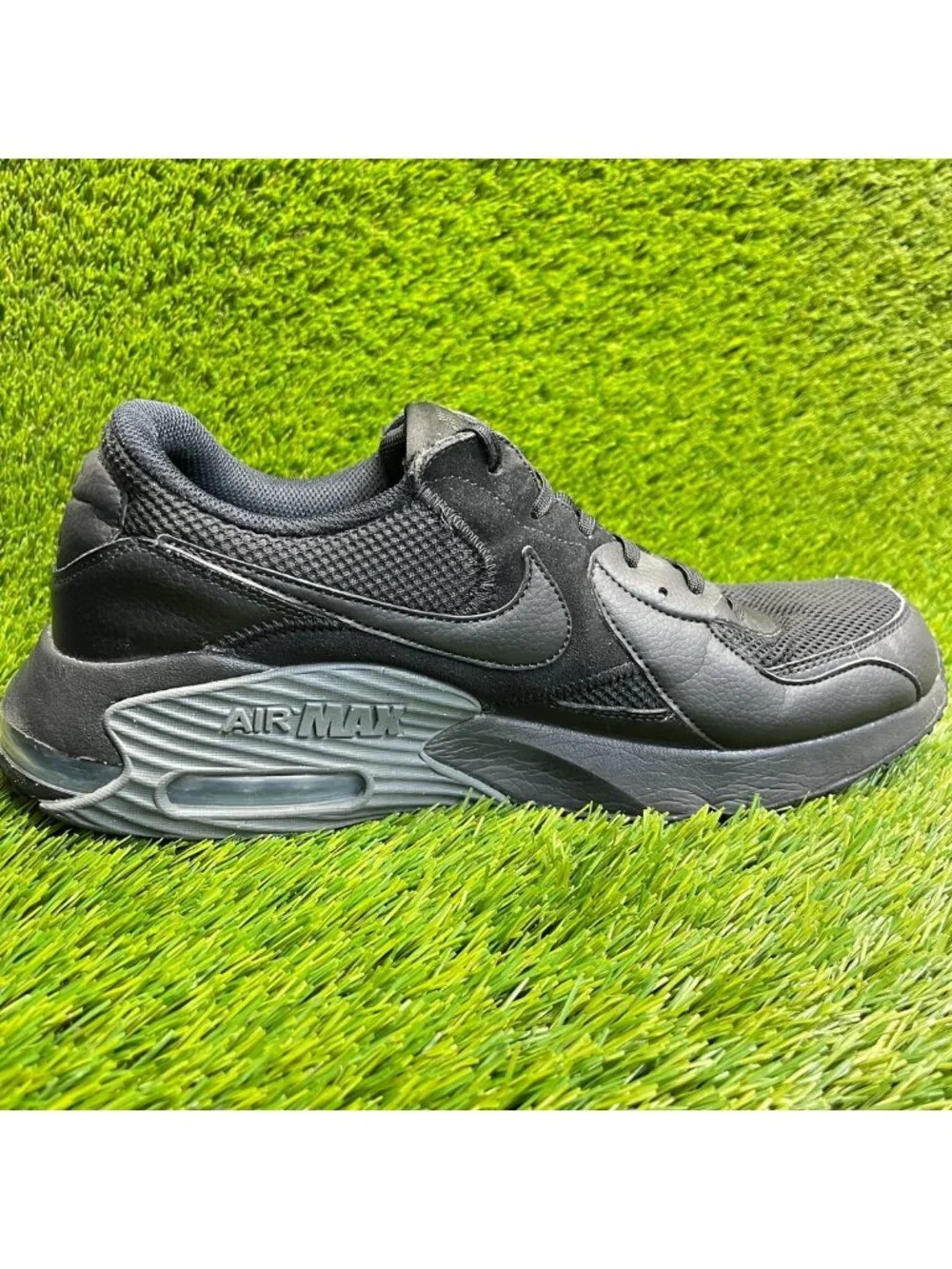Nike Air Max Excee Mens Size 11.5 Black Athletic Running Walking Shoes Sneakers